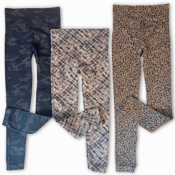 Spanx Look At Me Now Seamless Leggings Lot of 3 • Camo, Tie Dye, Leopard S/P - Picture 1 of 6